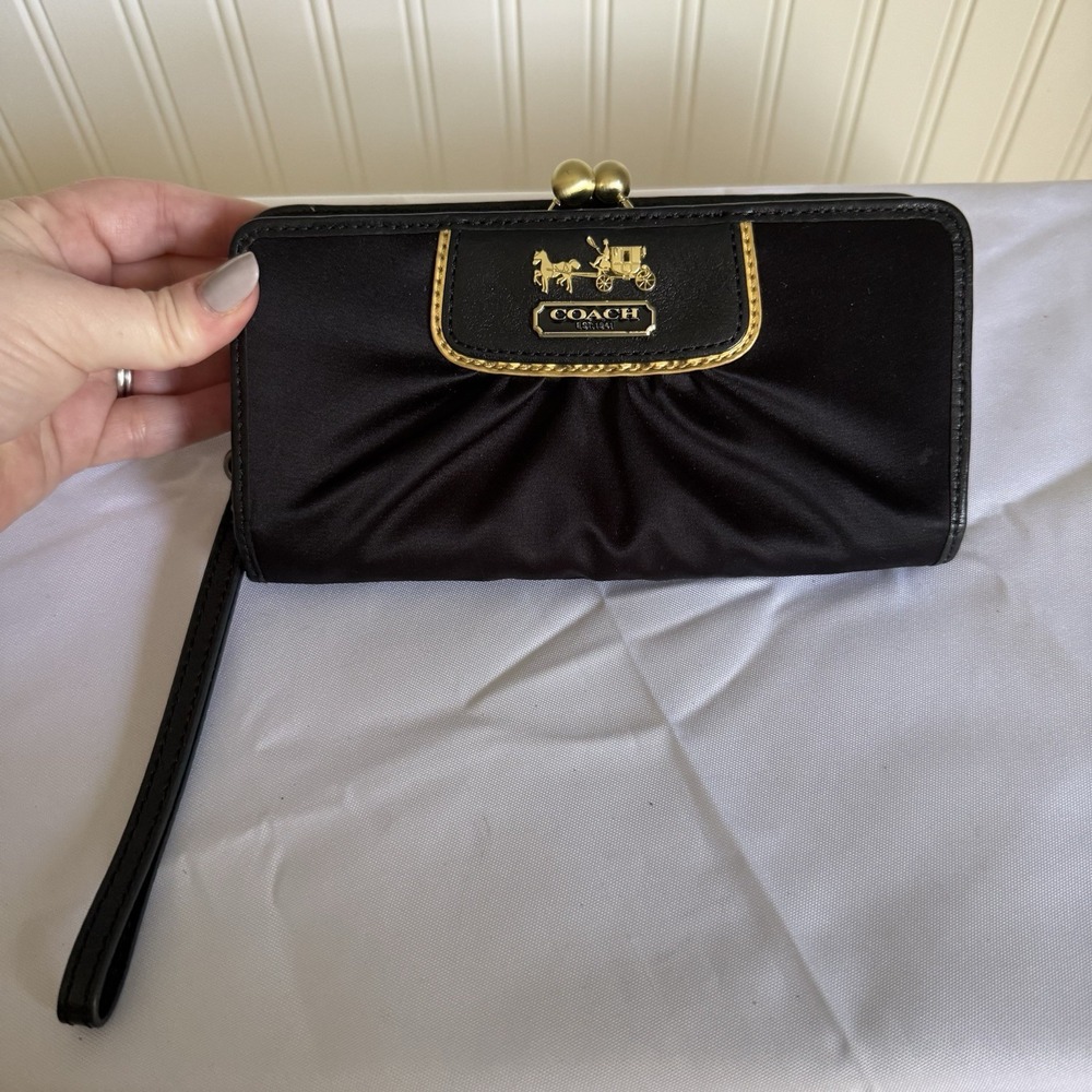 COACH AMANDA DARCY BLACK SATIN/LEATHER KISSLOCK LONG WALLET CARD COIN HOLDER